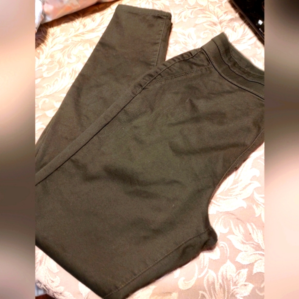 🌿 Stellar Deep Olive Green Soho Skinny Jeans Pants Slacks - L